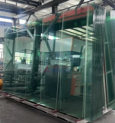 Duidelijke Float gelaagd architectonische glas met melkachtig witte PVB