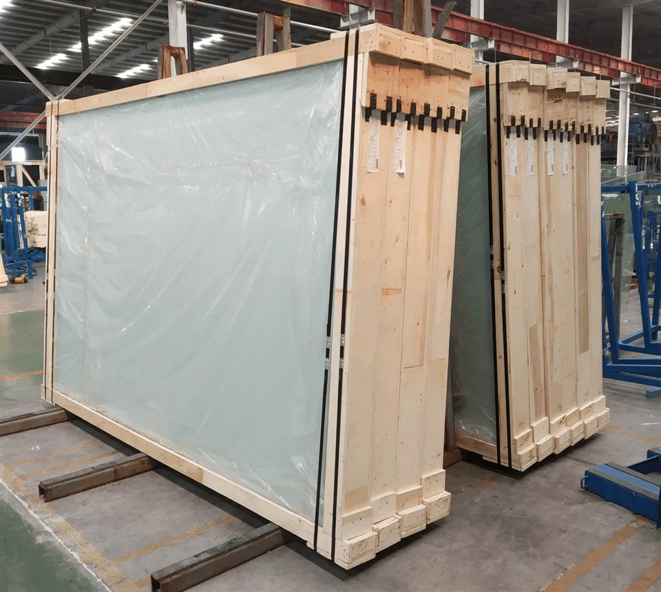 Ultra-Clear Tempered Glass For Padel tennis Courts packing